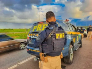 PRF resgata ciclista inconsciente no acostamento da BR-070, em Jussara