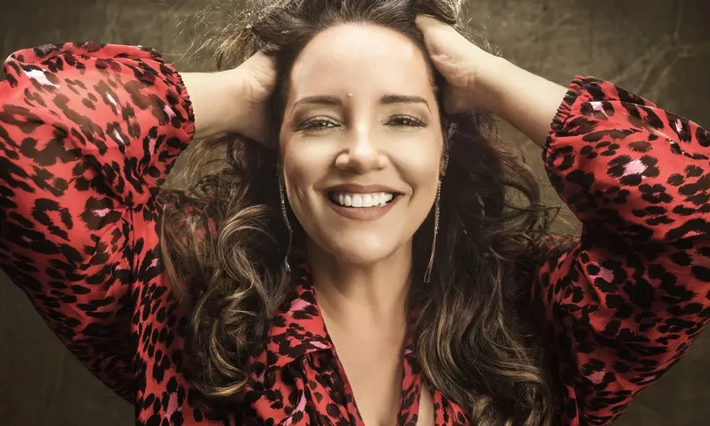 Voz potente e marcante em uma apresentação singular, inteiramente dedicada ao repertório de incontáveis sucessos da inigualável Cássia Eller | Foto: Divulgação