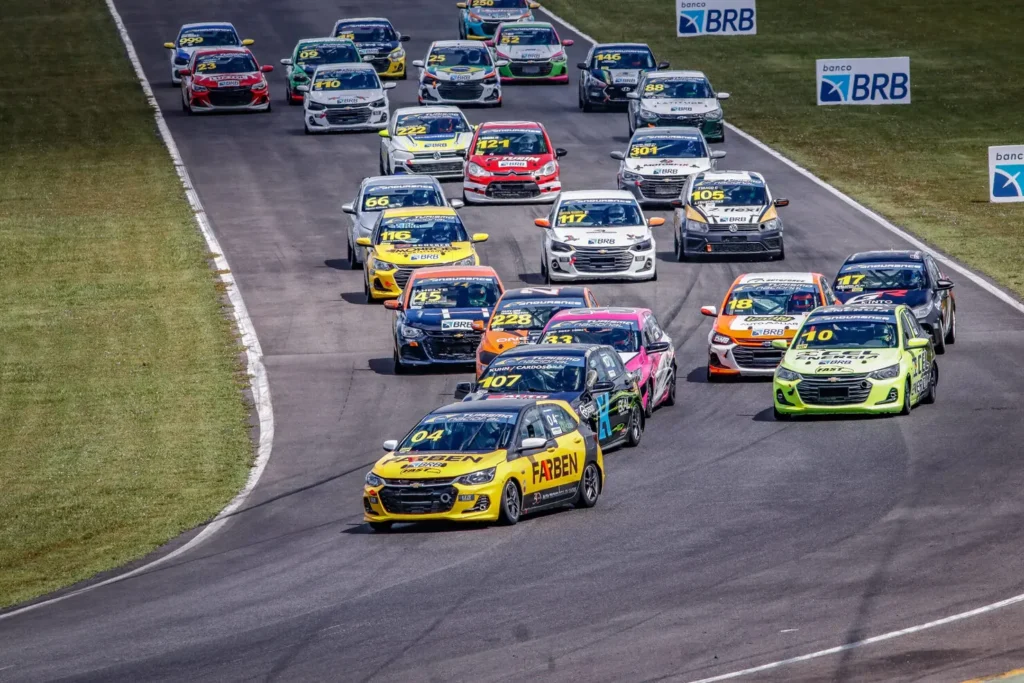 A Turismo Nacional vem de uma empolgante etapa Endurance, em Goiânia | Foto: Beto Corrêa/Vicar