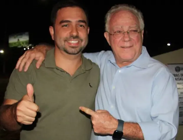 Recentemente, em análise na coluna Xadrez, o jornalista Wilson Silvestre, do jornal O Hoje, lembrou: “Para a maioria dos rioverdenses, a gestão do prefeito Paulo do Vale é ótima, mas, como liderança política, existem mais divergências do que aprovação” | Foto: Reprodução