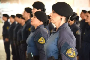 O prefeito Vilmar Mariano exalta a GCM e aponta que a promoção dos agentes é importante para trabalho realizado na cidade. | Foto: Divulgação