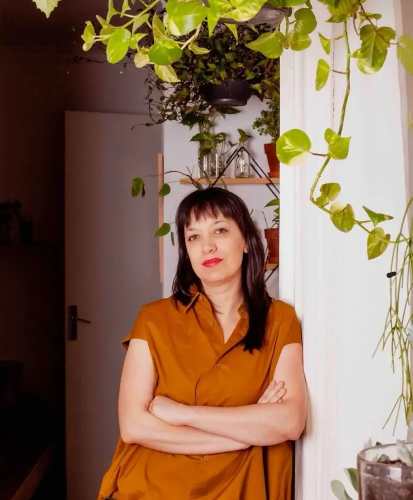 Módulo 'Dramaturgias Próprias: Corpos e Personagens Femininas 
em Cena', ministrado por Fernanda, busca explorar narrativas e experiências 
das mulheres no universo da dramaturgia. | Foto: Divulgação