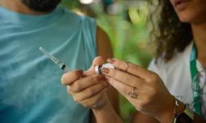Neste ano, a composição da vacina é destinada a proteger contra a Influenza A (H1N1), Influenza A (H3N2) e Influenza B | Foto: Tomaz Silva/Agência Brasil
