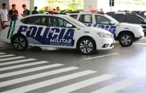 Os moradores do bairro acionaram a Polícia Militar após ouvirem os gritos da mulher | Foto: PMGO