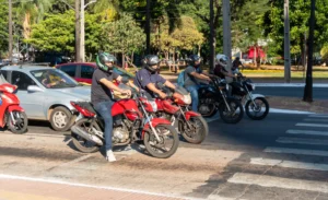 Grande parcela das vítimas de acidentes de motociclistas são homens entre 20 a 50 anos | Foto: Leandro Braz/O HOJE