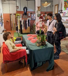 Em ‘(Or)gastronomia’, os autores convidam os leitores a uma jornada poética pelas delícias dos sentidos | Foto: Instagram/@LuxetVoluptas