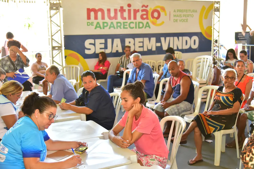Mutirão de Aparecida oferece mais de 100 serviços no Santa Luzia