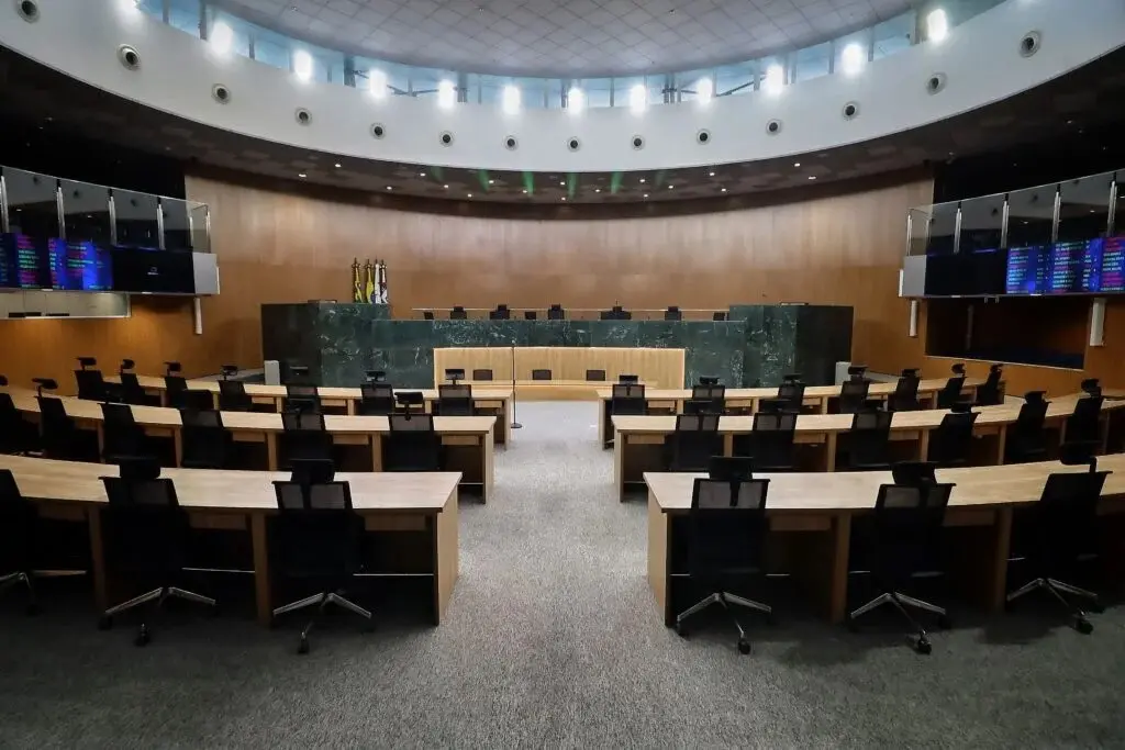 Pelo texto, os deputados passariam a acessar 2%. Ou seja, quase o dobro do que têm direito atualmente | Foto: Ruber Couto/Alego