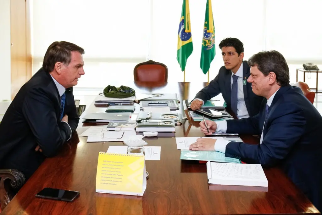 A ida de Tarcísio para o PL teria sido, segundo ele, um pedido do ex-presidente Jair Bolsonaro, que é presidente de honra da legenda | Foto: Alan Santos/PR