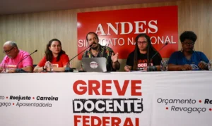 | Foto: Fabio Rodrigues - Pozzebom / Agência Brasil