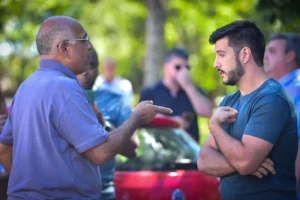 Cruz desafiou Ribeiro depois de o tucano questionar um post do prefeito em que celebrava os resultados de uma operação da Prefeitura de Goiânia batizada de “Cidade Limpa" | Foto: