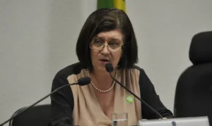 Presidente da Petrobras vai receber aumento de 1.000%