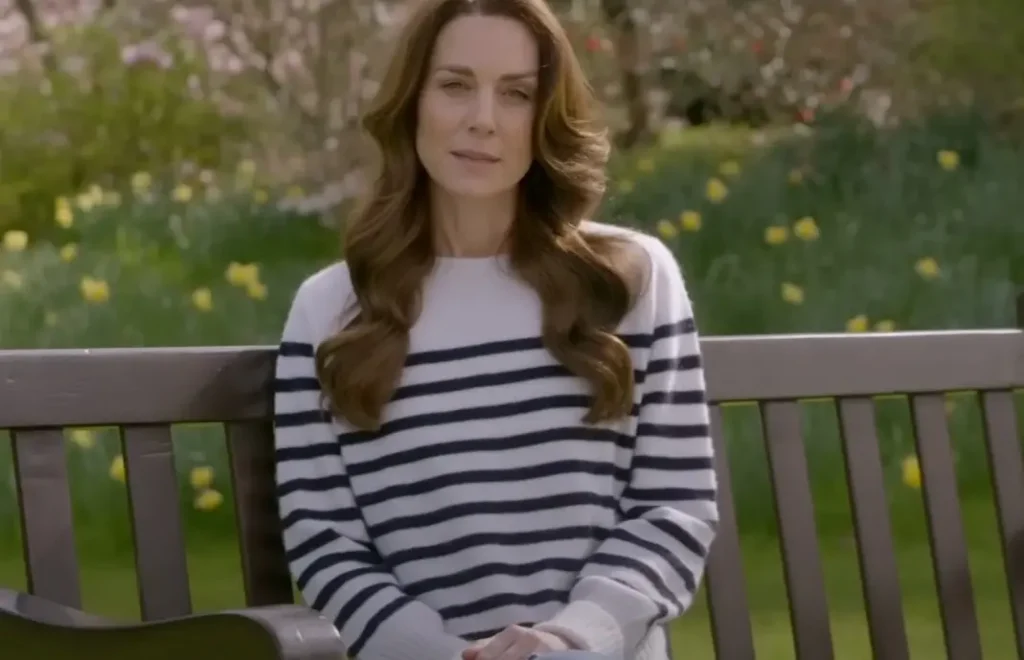 Kate Middleton não vai usar perucas enquanto enfrenta tratamento contra câncer. Reprodução/Youtube