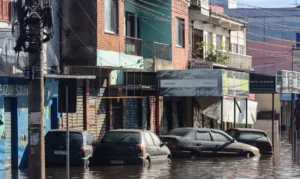 Caudilhos da religião alertam para fraudes e desorganização em campanhas externas e centralizam ajuda em suas próprias mãos | Foto: Rafa Neddermeyer/Agência Brasil