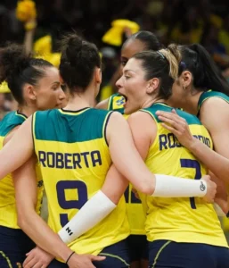 Após quase cinco anos, Brasil volta a vencer EUA no vôlei feminino