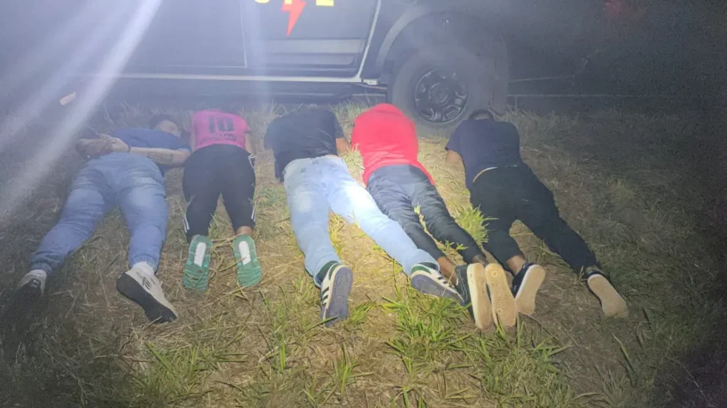Polícia prendeu oito homens e duas mulheres de uma quadrilha paulista especializada em furtos de alto valor | Foto: Divulgação/PM