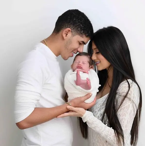 Zé Vaqueiro e Ingra Soares com o filho Arthur. (Foto: Arquivo Pessoal)