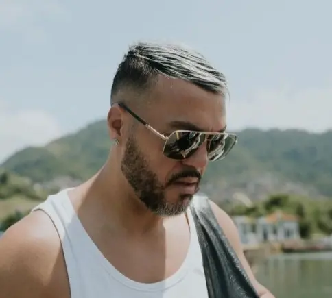 Cantor nega traição contra Gracyanne Barbosa. Reprodução/Instagram