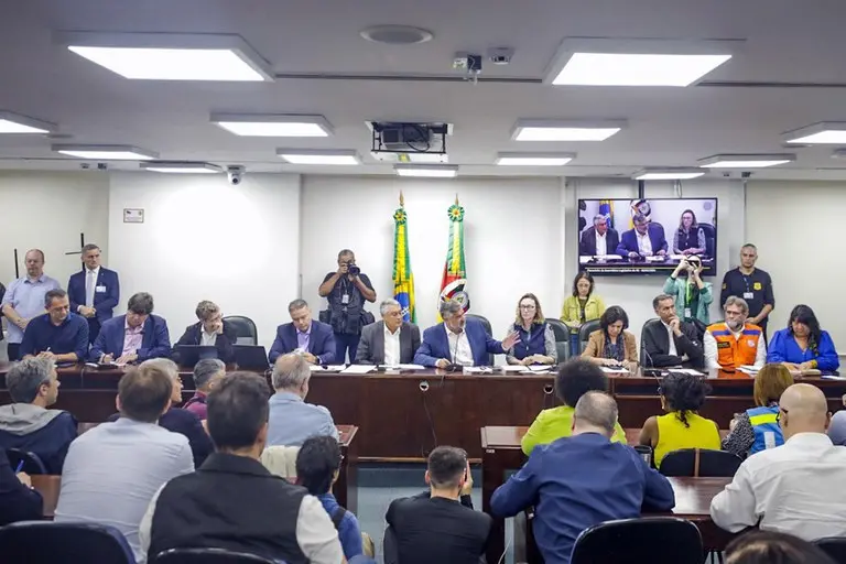 Coletiva do Governo Federal realizada na tarde desta segunda (06). Foto: Lucas Leffa/Secom
