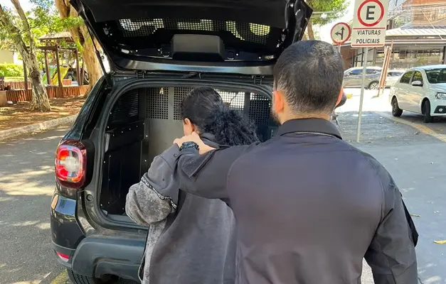 As investigações apontam que a mãe e o filho mantinham contato com as vítimas, ameaçando expor os interesses dos clientes na contratação das acompanhantes | Foto: Divulgação/ PCGO