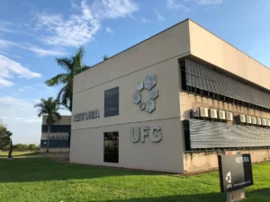 Professores da UFG farão assembleia para decidir futuro da greve
