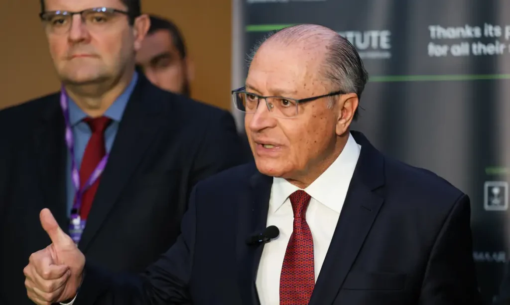 Alckmin diz que Brasil tem absoluta responsabilidade fiscal