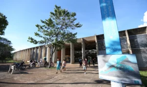 Professores de pelo menos 25 universidades decidiram pelo fim da greve|Professores de pelo menos 25 universidades decidiram pelo fim da greve