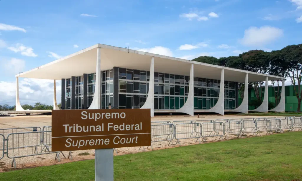 Durante o julgamento que transformou os acusados em réus, as defesas se pronunciaram e rejeitaram as acusações de participação no homicídio da vereadora | Foto: Fabio Rodrigues-Pozzebom/Agência Brasil