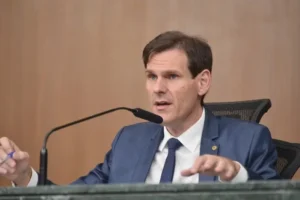O político, que trabalha incansavelmente em busca da prefeitura de Rio Verde, estima dois passos importantes para os próximos dias | Foto: Alego