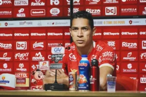 O confronto ocorrera no próximo sábado às 16h, o Tigrão vai jogar fora de casa, onde não tem se demonstrado forte quantos aos jogos no Onésio Brasileiro Alvarenga | Foto: Comunicação / Vila Nova