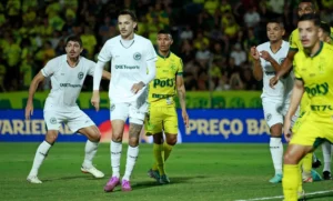 Márcio Zanardi conhece a segunda derrota na Série B. (Foto: Divulgação Goiás)