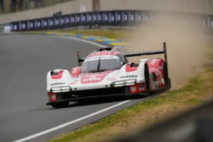 Felipe Drugovich e Pipo Derani vão partir em 18º com o Cadillac V-Series.R | Foto: FIA WEC/DPPI