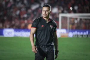 Jair Ventura esteve no comando do Atlético-GO durante 10 meses | Foto: Ingryd Oliveira/ACG