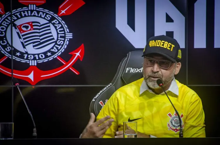 O contrato está sendo investigado pelo Conselho Deliberativo do Corinthians | Foto: Rodrigo Coca / Ag. Corinthians