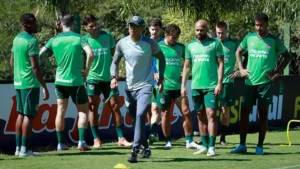 Na próxima quarta-feira (19), o Goiás visitará o Santos na Vila Belmiro. O Peixe vem de quatro derrotas consecutivas na Série B | Foto: Divulgação / Goiás