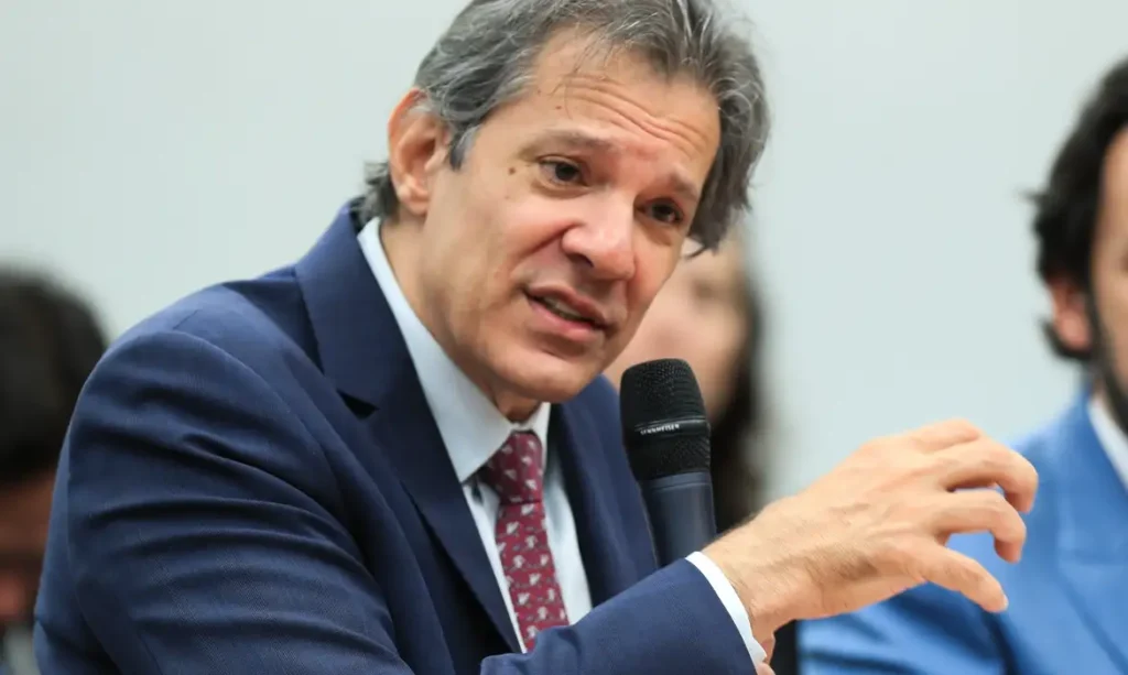 Na última terça-feira (4), Haddad anunciou medidas para compensar a redução de receitas decorrente do acordo que manteve a desoneração da folha de pagamento | Foto: Lula Marques/Agência Brasil