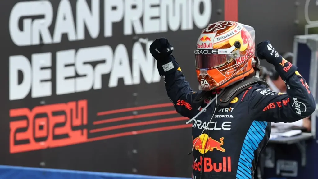 Com mais uma vitória na Espanha, Verstappen celebra seu terceiro triunfo consecutivo no circuito | Foto: Reprodução/Fórmula 1