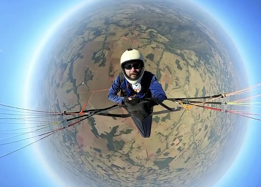 Grande Final do Circuito Centro Oeste de Parapente movimenta turismo em Jaraguá neste fim de semana | Foto: Cico