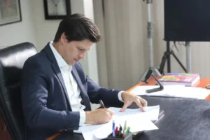 Daniel Vilela autoriza concurso para preenchimento de vagas na Diretoria-Geral de Polícia Penal