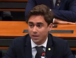 "Bate em mim": Nikolas Ferreira chama Janones para briga
