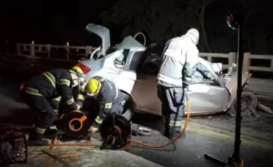 As vítimas estavam presas entre as ferragens | Foto: Divulgação