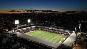 Atlético-GO X Grêmio: onde assistir, arbitragem e escalações