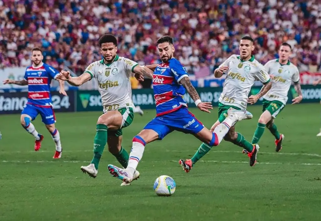 Palmeiras é derrotado pelo Fortaleza e perde chance de ser líder|