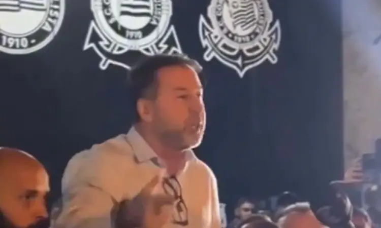 Durante o discurso, Augusto Melo também utilizou o espaço para criticar os apoiadores da antiga gestão de Duilio Monteiro Alves, seu antecessor | Foto: Reprodução