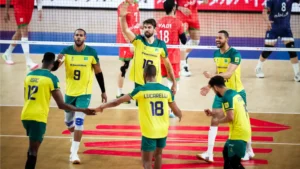 Com mais essa vitória, a equipe de Bernadinho assume provisoriamente a quarta posição da competição, com 12 pontos, empatado com a Itália | Foto: Liga das Nações