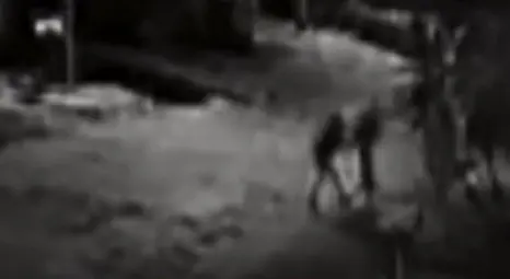 O homem foi espancado e queimado vivo após ser liberado da cadeia. Foto: Reprodução.