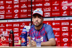 O atleta deve ser emprestado novamente pela raposa e tudo indica que conversas com um clube europeu já estão em andamento | Foto: Fernando Brito / Vila Nova