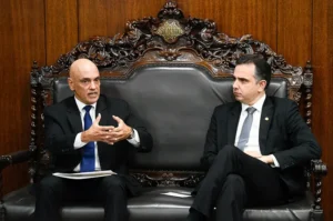 Pacheco dá parabéns a Alexandre de Moraes por trabalho no TSE