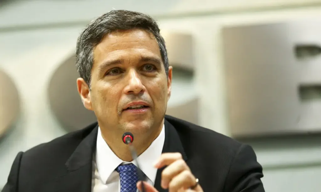 PT deve acionar Justiça contra Campos Neto