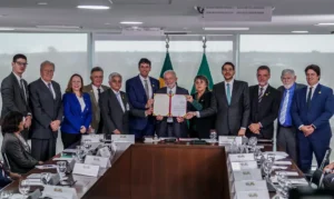 Texto sancionado proíbe definição aleatória de foro em contratos civis. | Foto: Agência Brasil